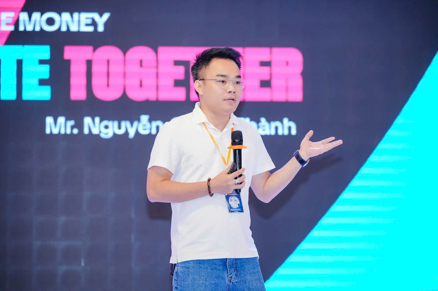 Founder Nguyễn Công Thành phát biểu tại sự kiện